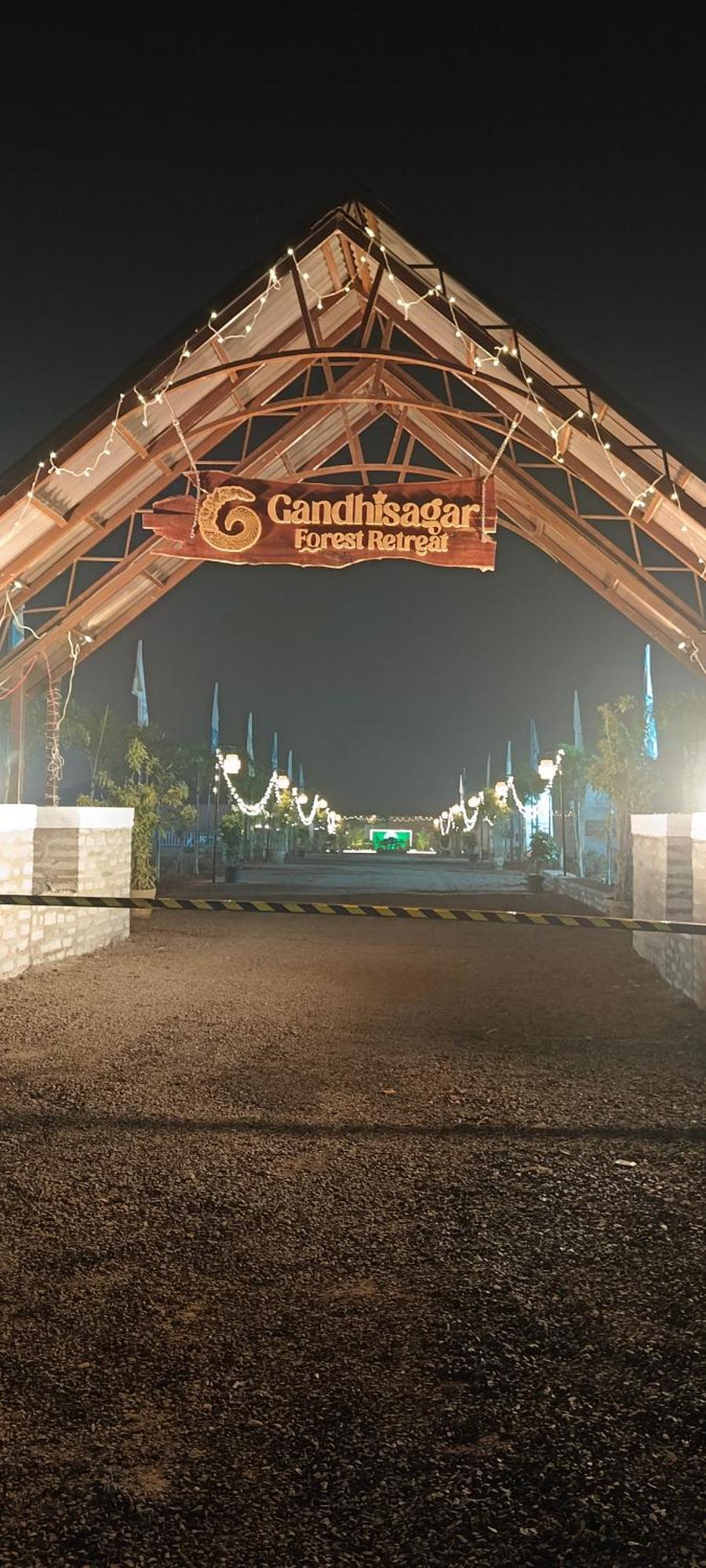 Gandhisagar Forest Retreat Hotel Gurla Buitenkant foto